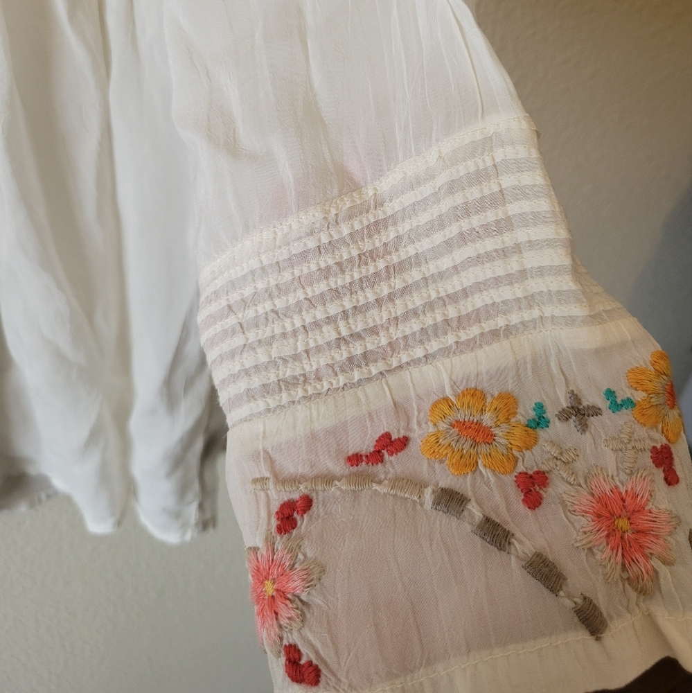 JOHNNY WAS Embroided Tunic Blouse Size S - Picture 4 of 16
